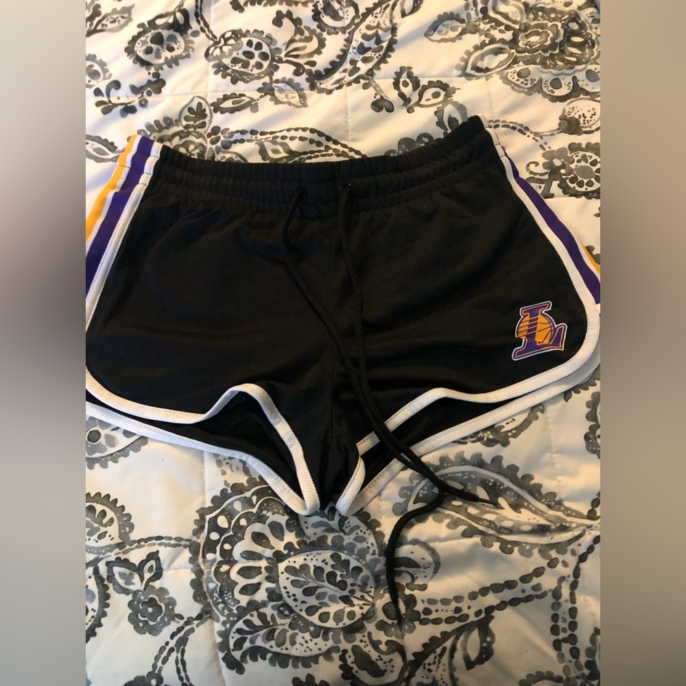 Lakers shorts